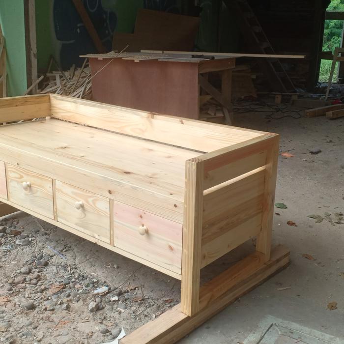 Bangku Panjang Jati Belanda / Bangku Ruang Tamu