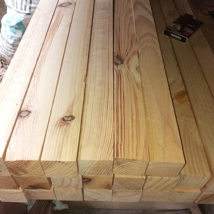 Kayu Balok 3X3 Cm Panjang 100 Cm Isi 10 Batang Kayu Pinus Jati Belanda