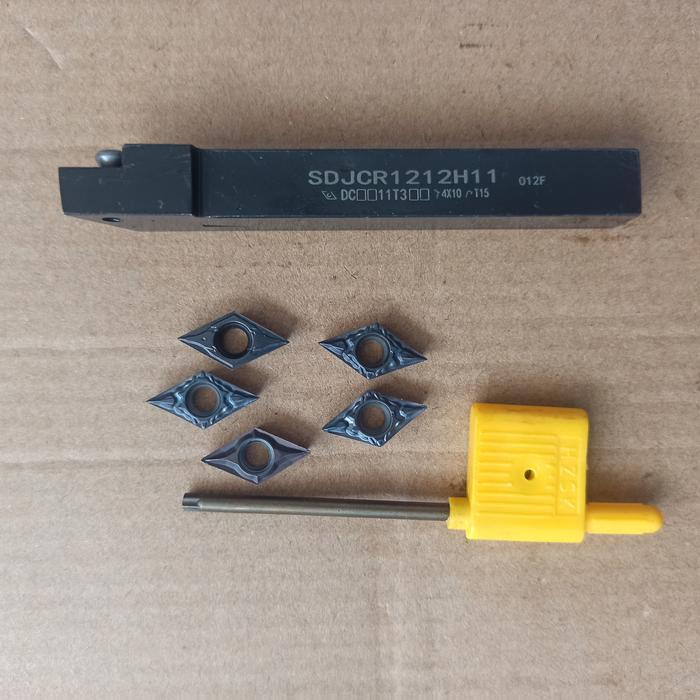 HOLDER BUBUT SDJCR 1212H11 + INSERT BEKAS 5 PCS