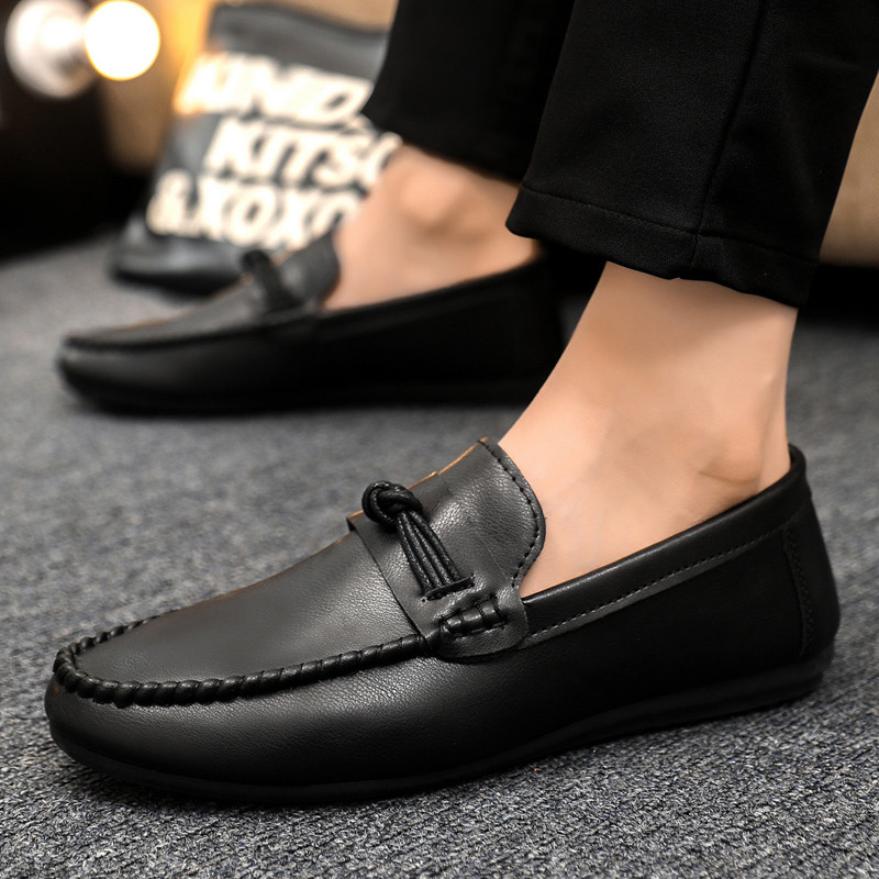 Fashion Mens Casual Shoes Luxury Mens Loafers High Quality Soft Soled Boat Shoes Comfortable Driving