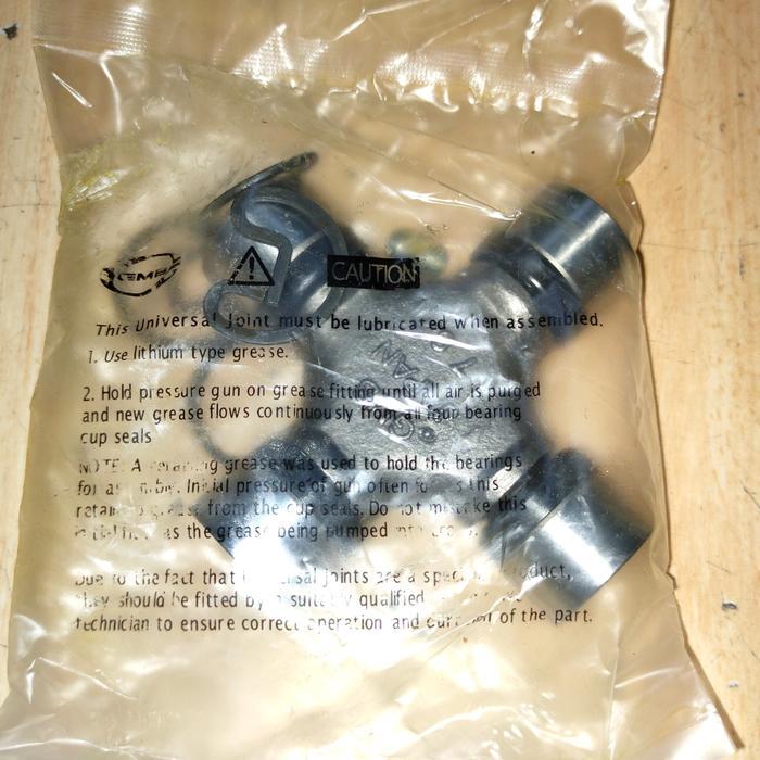 Gmb Universal Joint Cross Joint Belakang Ford Ranger 4X4 Tdci Quality Asli