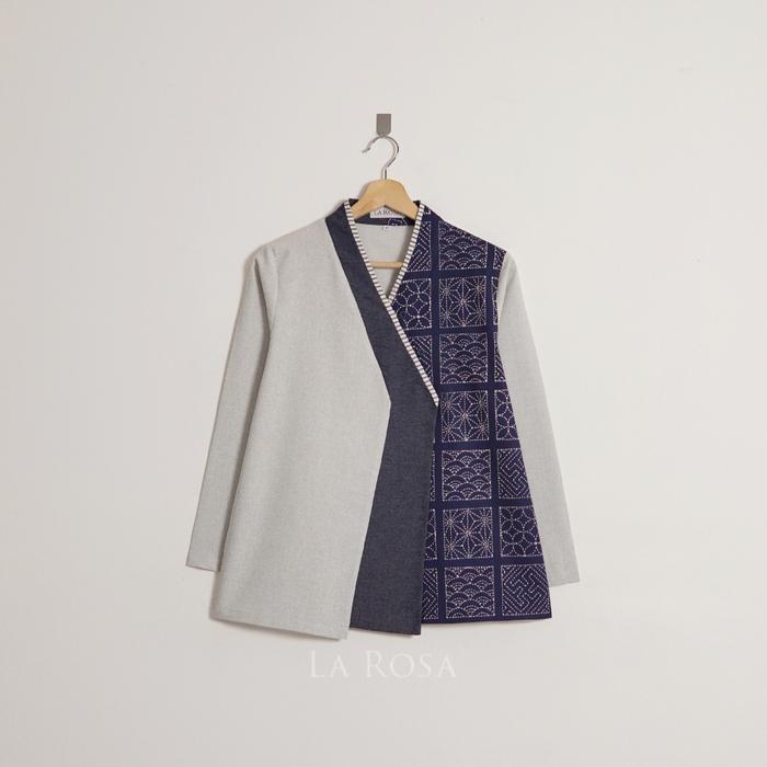 La Rosa Atasan Blouse Batik Wanita Paula Fit to XXL Bahan Katun Lembut Panjang 73 cm Tangan 57 cm