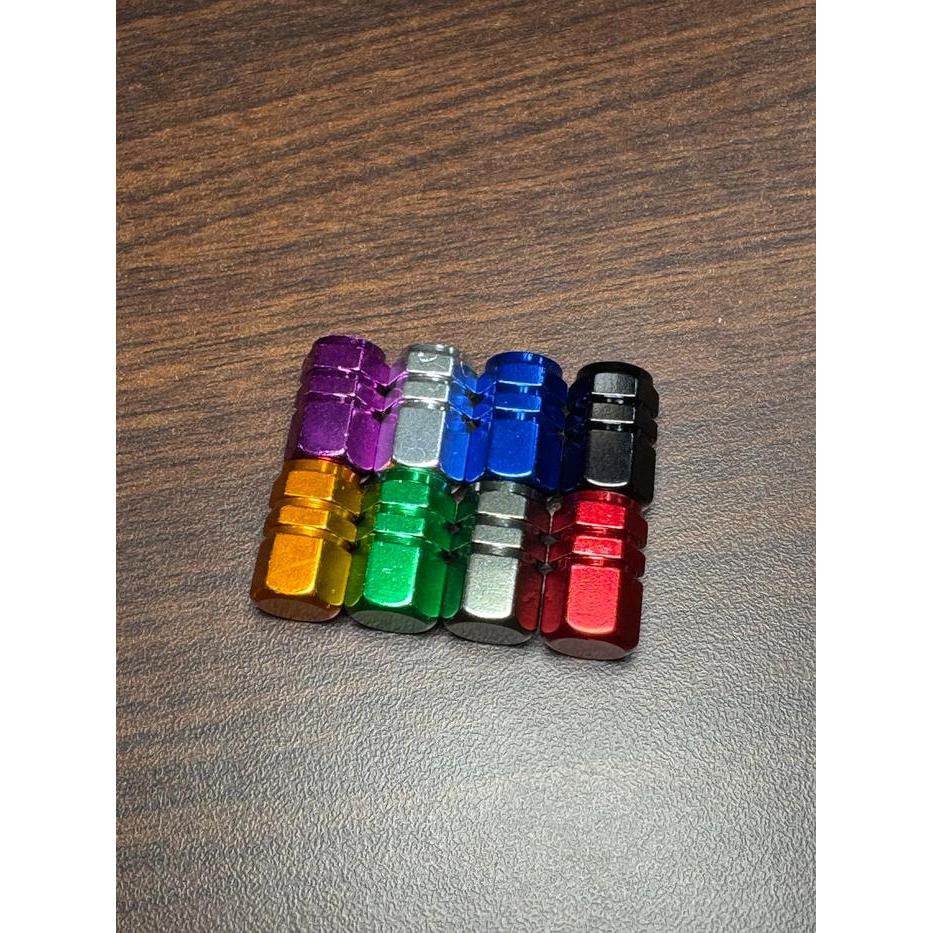 TUTUP PENTIL BAN TUTUP BAN MOBIL TUTUP PENTIL MOTOR