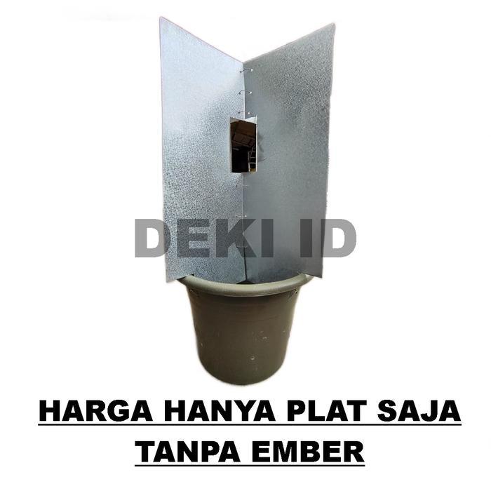 Teramonas Tempat Perangkap Feromonas Oricmas Pengendali Hama Kumbang Tanduk Kelapa Sawit PPKS
