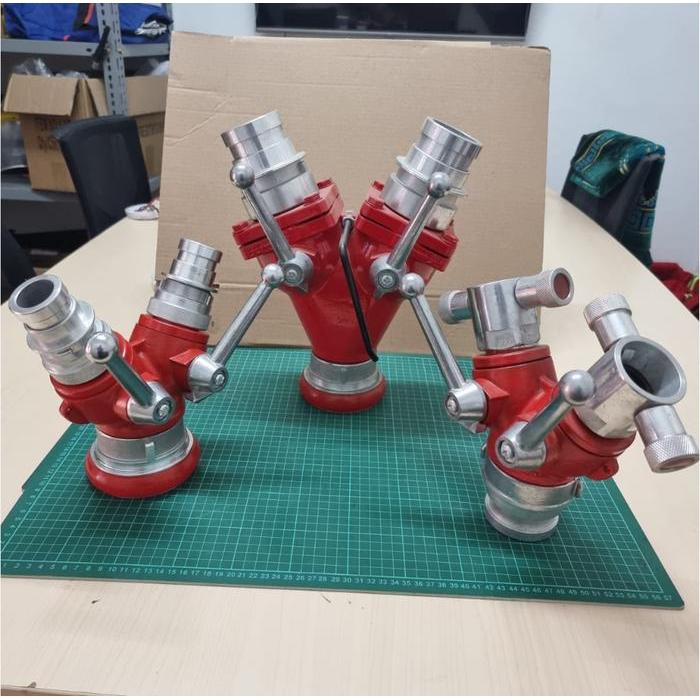 Hydrant Y Connector Sambungan Cabang Selang Pemadam 2 Output