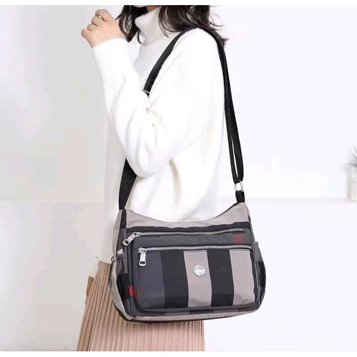 veluna- Tas Selempang Wanita Chibao Import 7886 Setrip