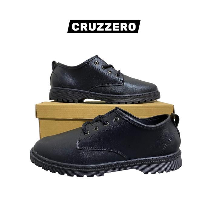 SEPATU DOCMART HITAM TERLARIS 2025 SEPATU KERJA KULIAH SEKOLAH DOCMART SEPATU DOCMART MURAH