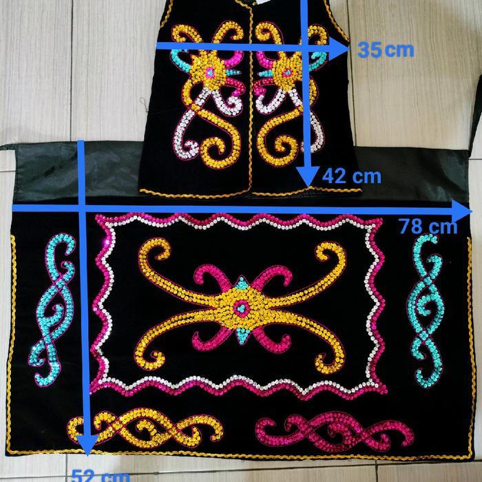 baju adat dayak Kalimantan anak paud TK cewek wanita anak anak kecil kostum dayak Borneo Kalimantan