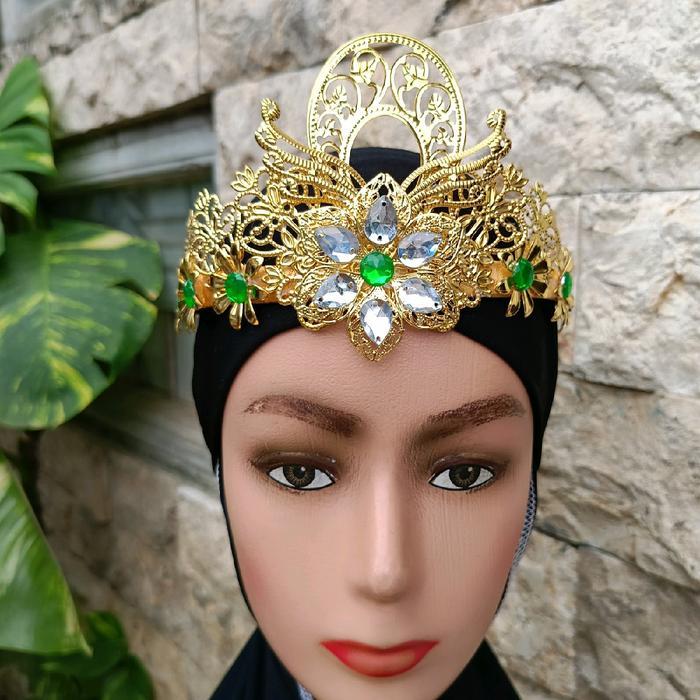 Siger tari/siger sunda (gauri), untuk melengkapi pakaian adat