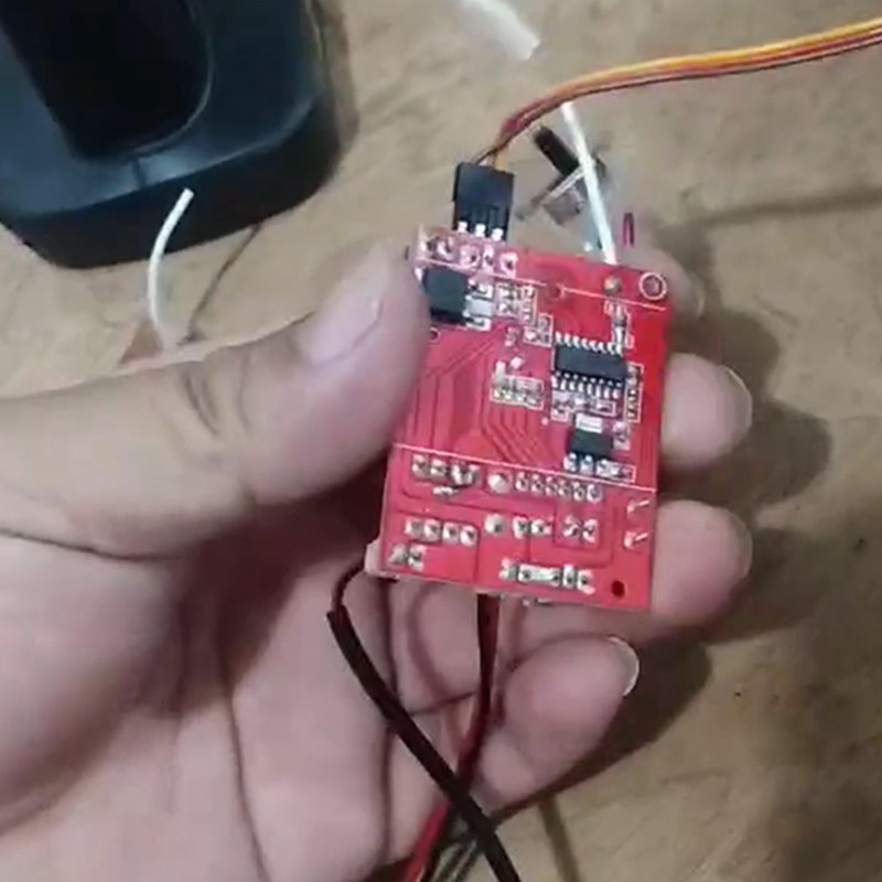 2.4G Full Scale Model Receiver Circuit Board with Antenna for MN D90 D91 MN45 MN96 MN99S 1/12 RC Car