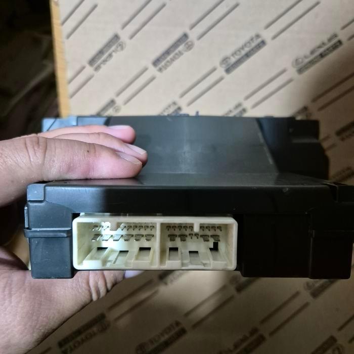 control panel ac digital innova v fortuner 2010-2015