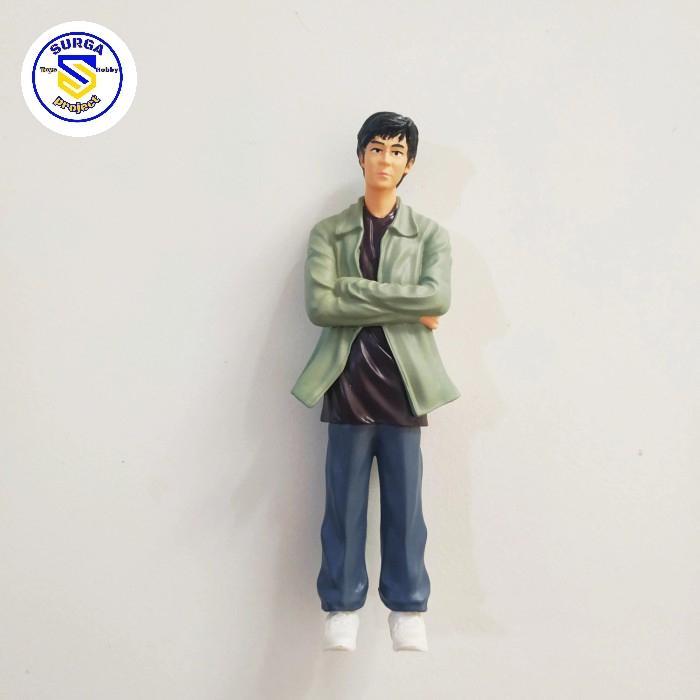 FIGURE INITIAL D TAKUMI FUJIWARA JAY CHOU 1:18 KODE 885