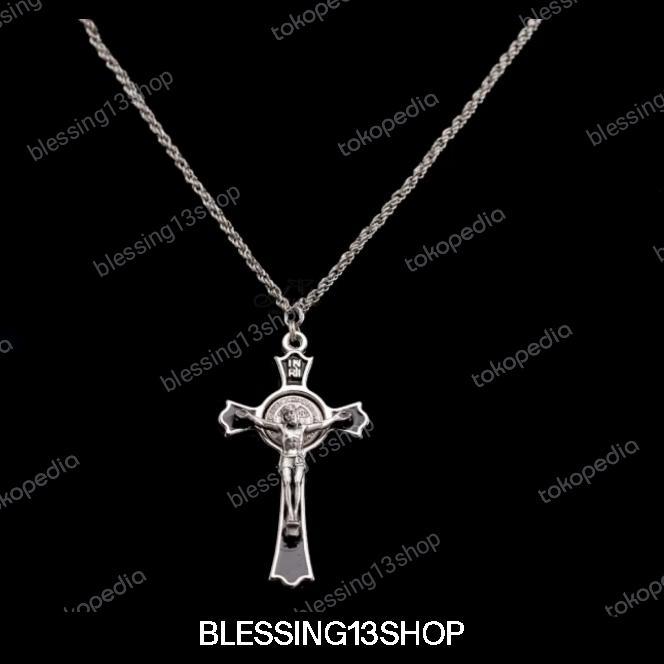 Kalung Salib Pria Benediktus New