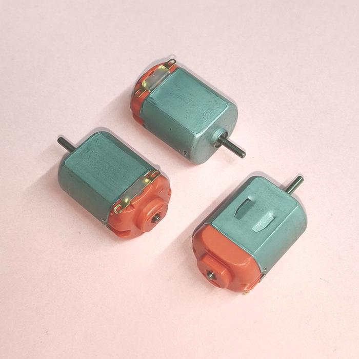 Mini DC Motor 1-6V Miniatur Dinamo Listrik (3V = 17000 -18000 RPM) Toys Generator