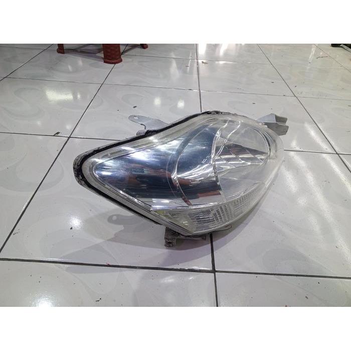 Headlamp Vios limo gen 2 original. lampu depan Vios H4 gen 2 kiri