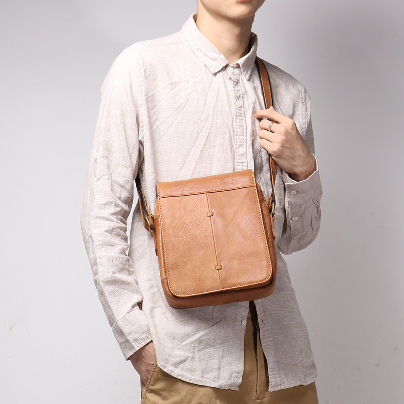 Men's Genuine Leather Shoulder Bag Fashion Men's Bag Flap Cowhide Bag Vintage Sling Bag 7.9 Inch