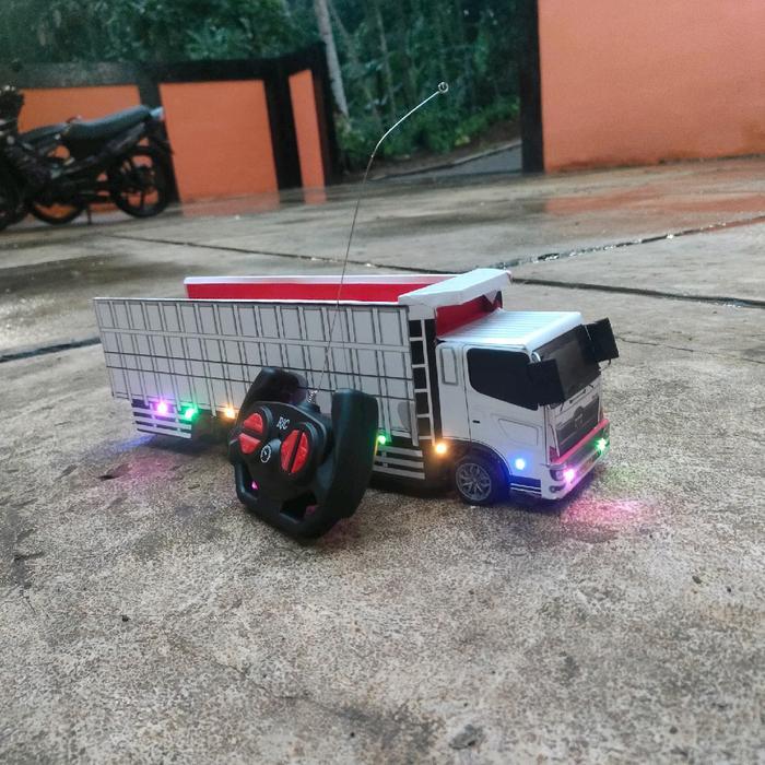 Miniatur Truk Tronton Hino 500 RC Remot Control Pake Lampu LED Model Terlengkap Termurah Anak Bak