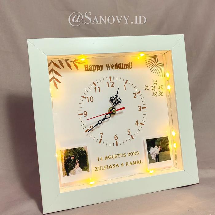 2020008 GIFT HAMPERS FRAME 3D 20X20 INCLUDE JAM DITENGAH