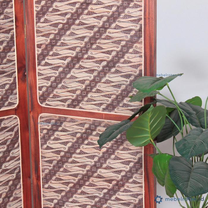 Penyekat Ruangan Kayu kotak Batik Pembatas Sketsel partisi Mushola