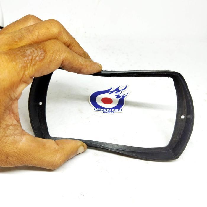 plastik hitam ring dalam headlamp vespa pts