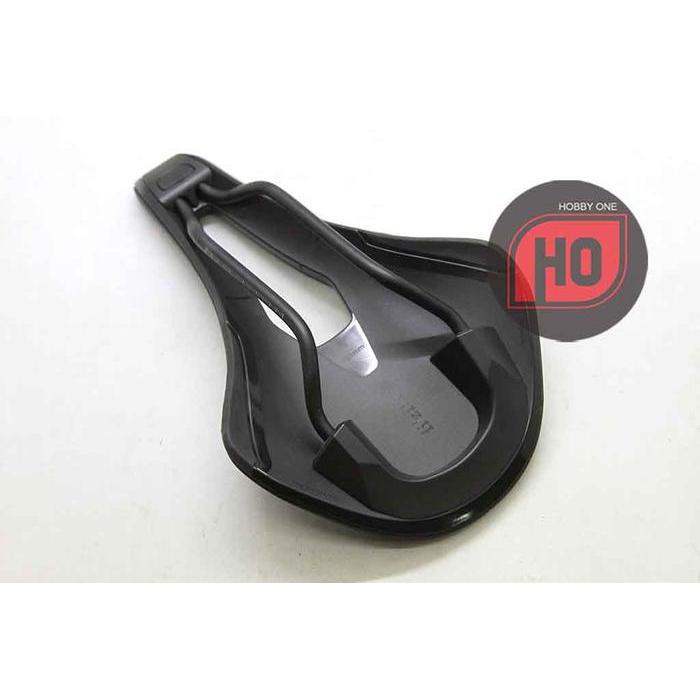 Fizik TEMPO ARGO R5 BLACK Saddle - Sadel S Alloy Rail