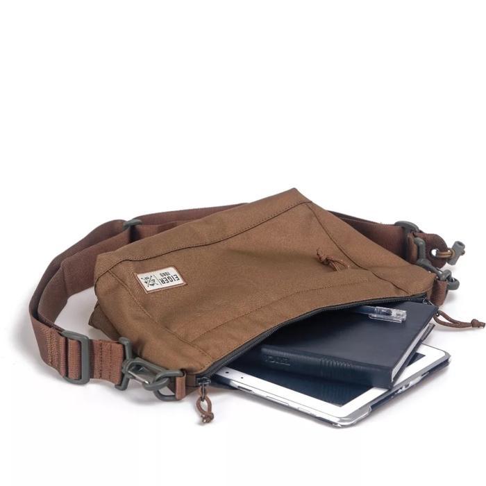 Eiger Distant Shoulder Bag _ Cokelat