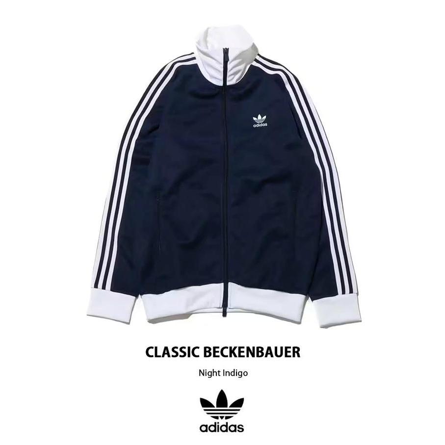 Adidas Jaket CLASSIC TT IP0418 Classic Beckenbauer Night Indigo dengan Desain Stripes Putih dan
