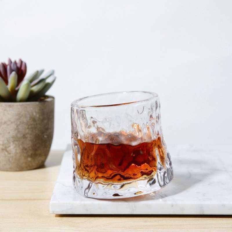 IUIGA Self-stirring Crystal Whiskey Glass - Gelas