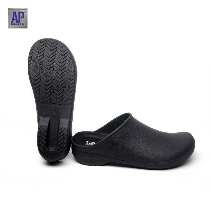 AP Boots AP Chef Hitam - Sepatu Slip On Dapur Shoes Karet