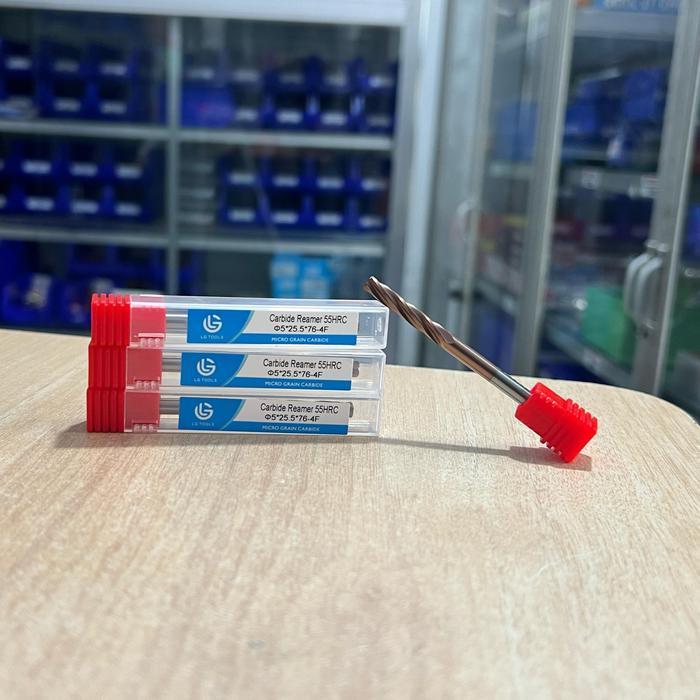 kks Reamer Mesin Carbide 5 mm / Machine Reamer Spiral 5 mm 5X25X5X76 - 4F 4 Flute Hard Cut Merk