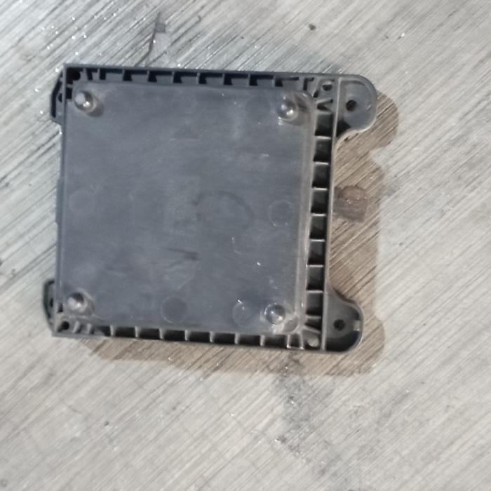 driver / balast lampu pajero