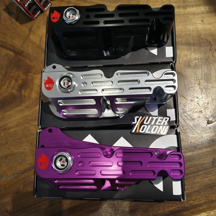 ASLI RACE BOY Oil Cr Cover Bak Oli Mesin CNC Vespa LX S 125 iget Sprint Primavera GTS 150 3v iget