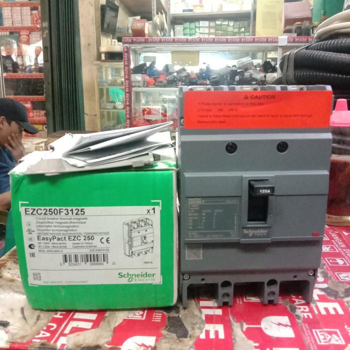 Mccb Schneider Ezc250F3125 3Phase 125A Sni Original