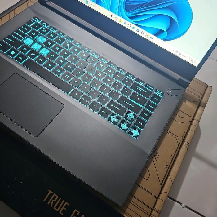 Msi Thin 15 B12Uc Corei5 12Th Ram8Gb Ssd 512Gb Rtx 3050 Laptop