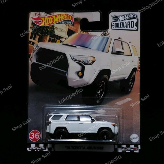 hotwheels boulevard 18 toyota 4runner kode 673