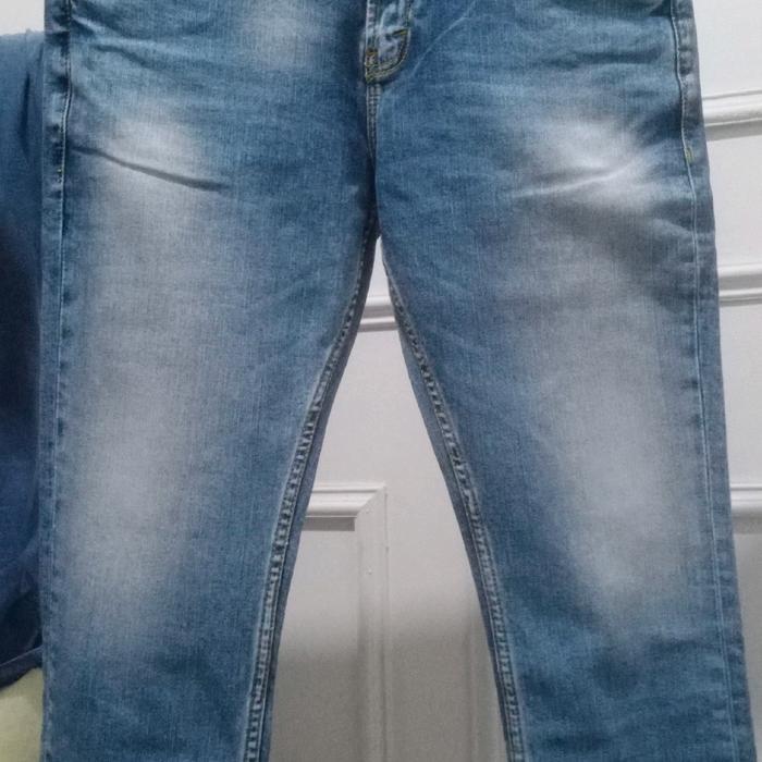 8zg8- Celana Jeans Pria Cuci Gudang