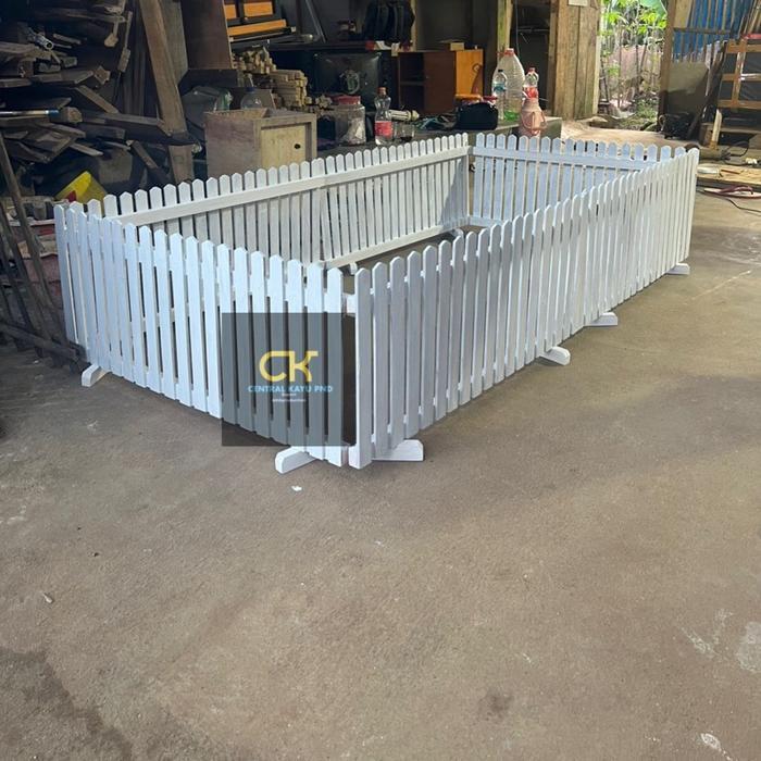 Digazsin_ Pagar Kayu Minimalis, Pagar Penyekat Ruangan, Pagar Halaman Rumah