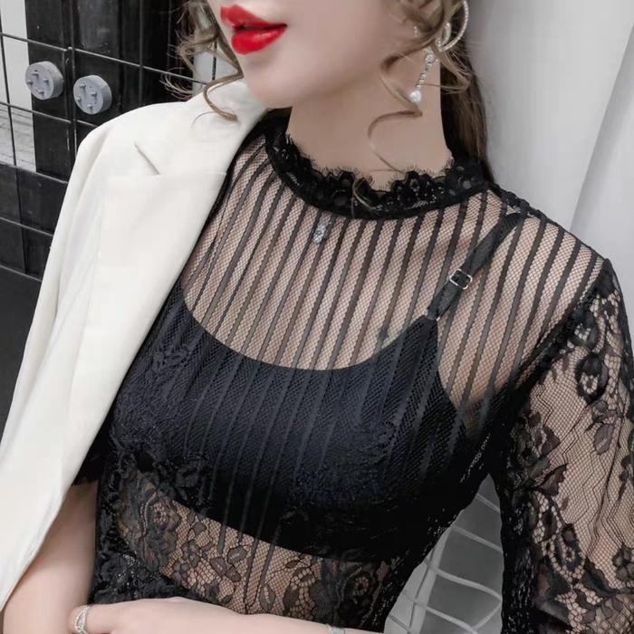 Atasan Lace Blouse Transparan Tile Motif Garis Garis Bunga Casual