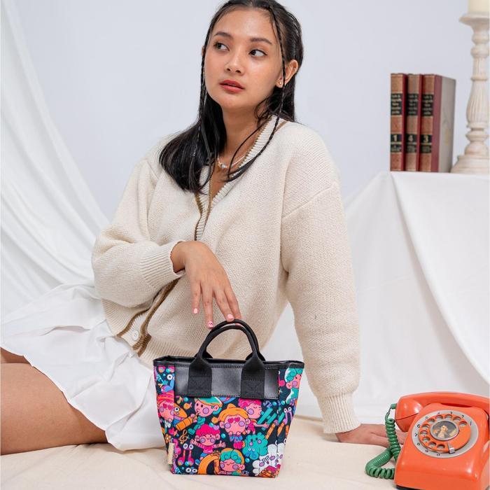 Sovlo Petite Tivoli Bag - Tas Selempang / Sling Bag Wanita- Canvas Bag Wanita