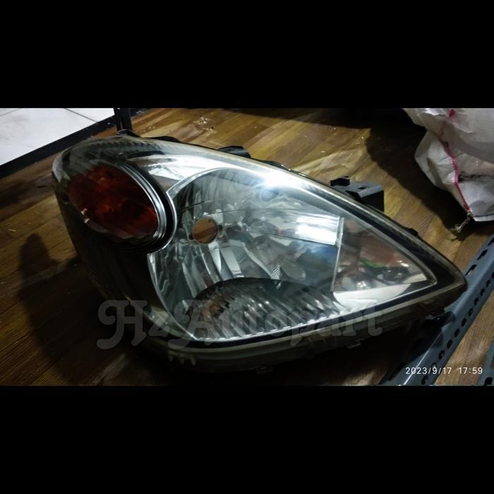 headlamp lampu depan Toyota Avanza 2007 2008 2009 2010 kanan original