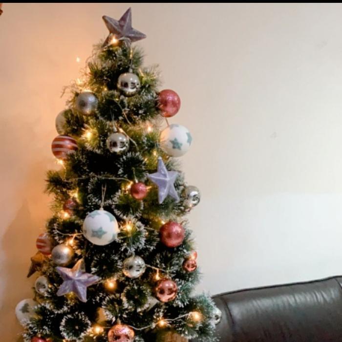 Pohon Natal pistil Salju Premium 150 CM