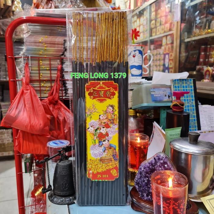 Hio Dupa Stik Sedang JS101 Cendana Warna Hitam Chandan Incense Sticks