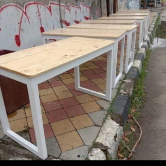 Meja Kerja , Meja Komputer 100X60X75 Kaki Putih