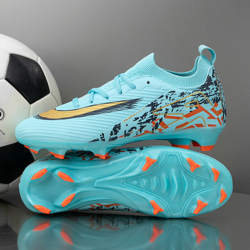 New Men Football Boots Training Shoes High-Quality Soccer Shoes Ultralight Soccer Cleats