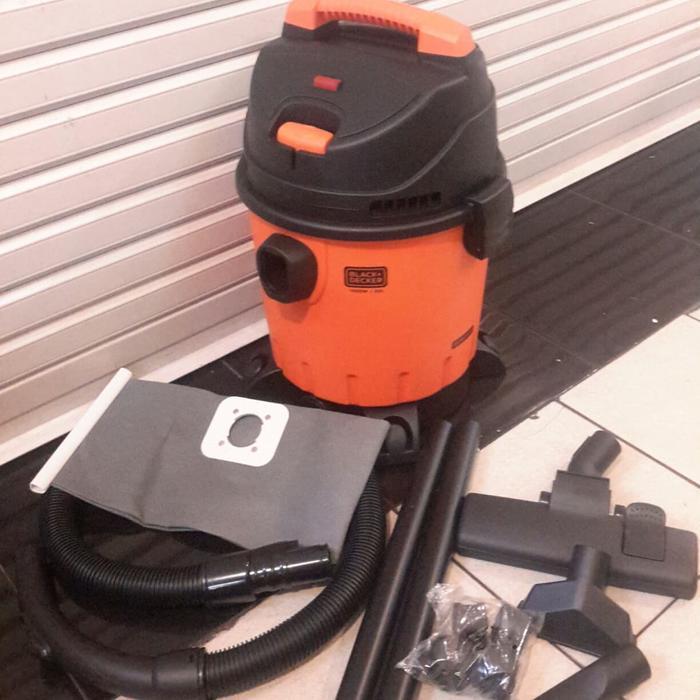 Black Decker BDWD20 Vacuum Cleaner 20 Liter