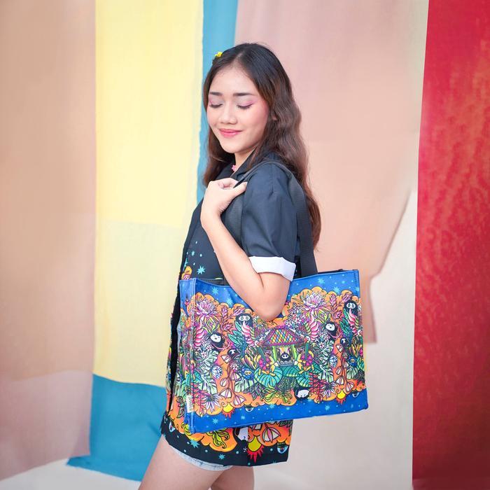 Sovlo Tivoli Totebag Gambaretika X Eko Nugroho