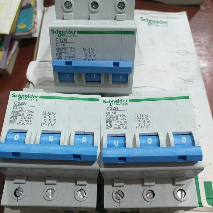 Ready Mcb 3Phase 10A C32N Cl10 Schneider Pln 3P10Atb