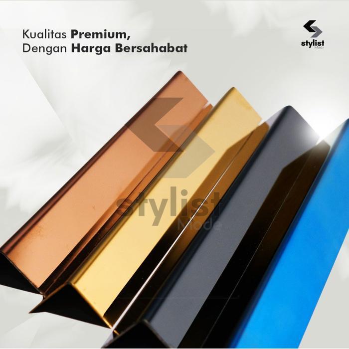 Stainless Lis Interior Lis U Black 20 X 20 X 20Mm