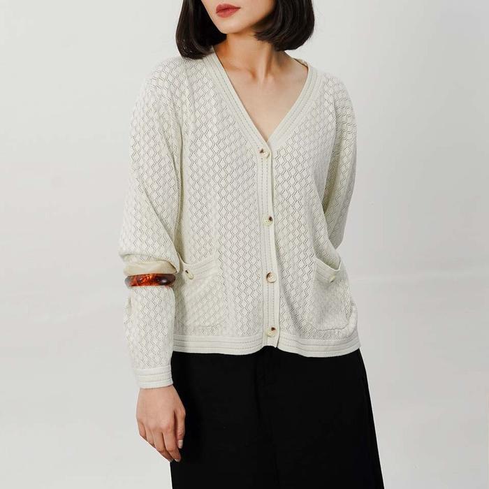 93fd- This Is April Atasan Cardigan Crop Tops Rajut Wanita Lengan Panjang Outerwear Casual