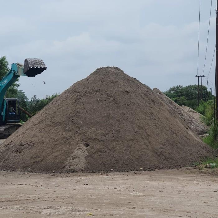 1 Truk Pasir Pasang Atau 1 Truk Pasir Plester